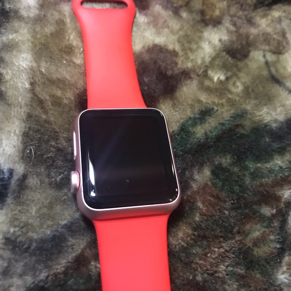 Apple Watch. Might trade for a MK Watch or fossil - Picture 2 of 3